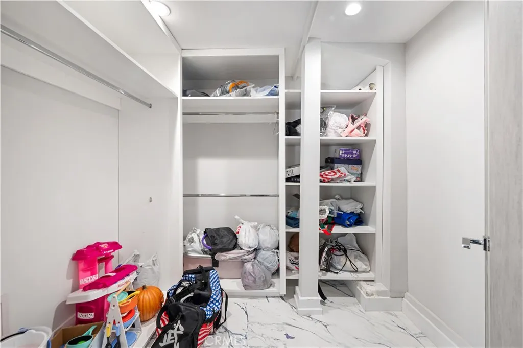 Additional image 88 of 515 La Loma Rd, Glendale, CA 91206