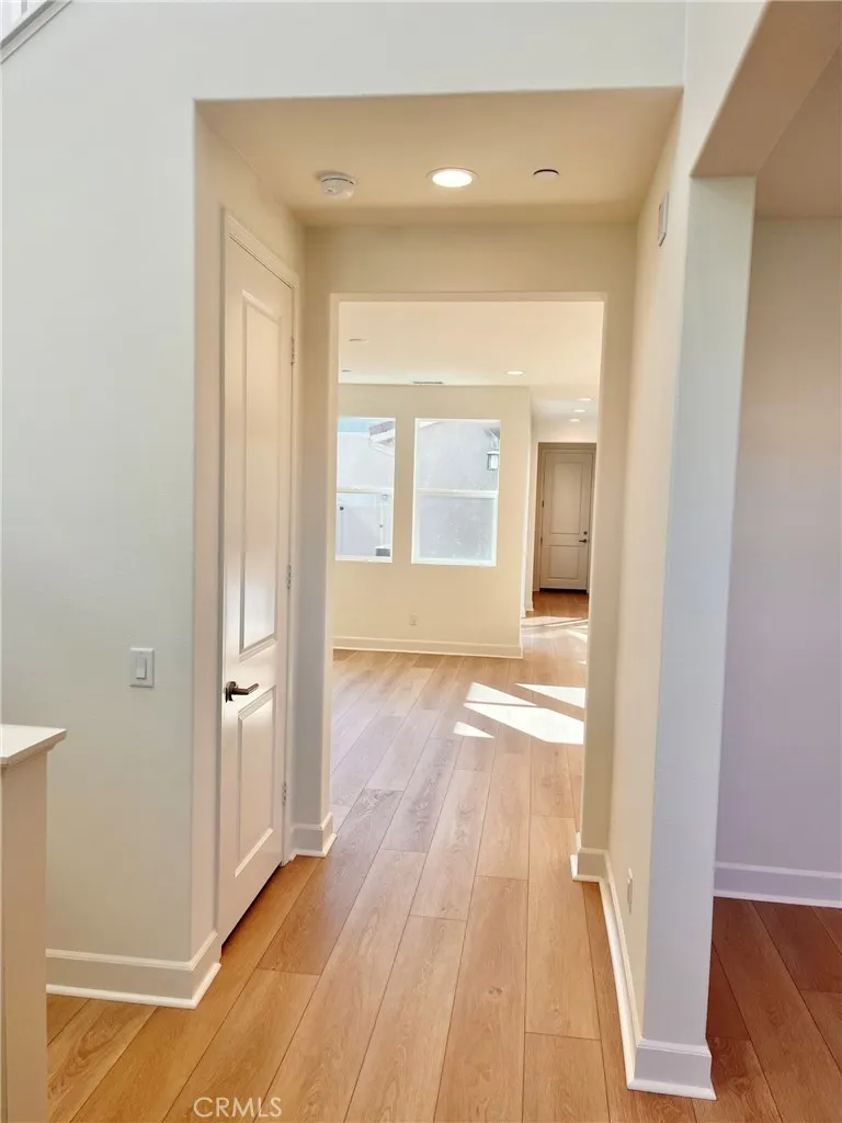 Additional image 18 of 381 S Nevada Avenue, Ventura, CA 93004