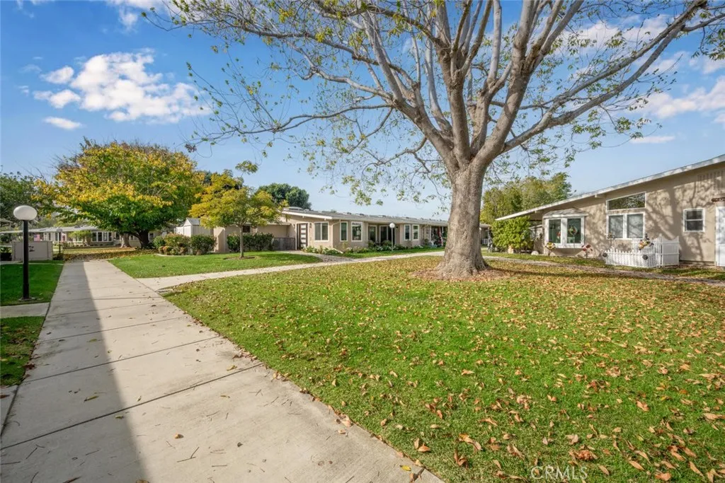 Additional image 5 of 1271 Kenwood Road Unit 163L, Seal Beach, CA 90740