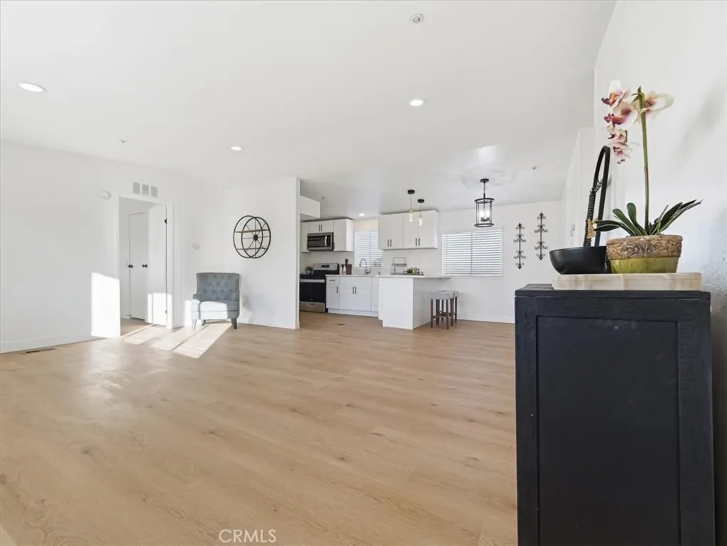 Additional image 16 of 11878 Pacific Road, Phelan, CA 92371