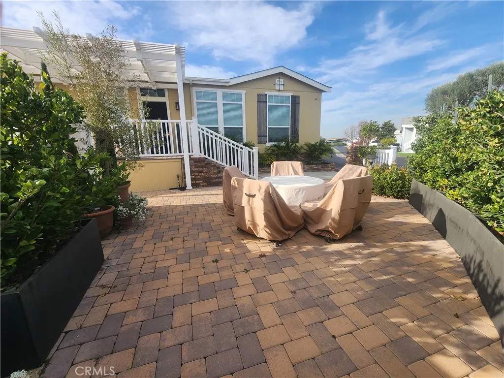 Additional image 32 of 16222 Monterey Ln, Huntington Beach, CA 92649