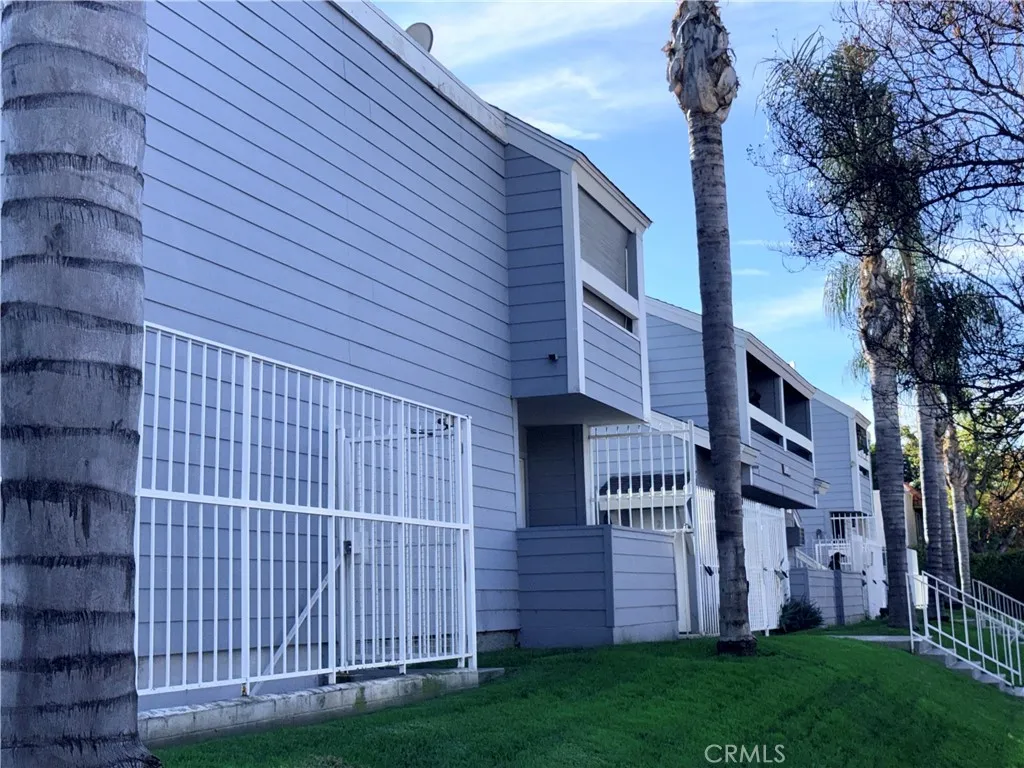 Additional image 36 of 20930 Parthenia Street Unit 216, Canoga Park, CA 91304