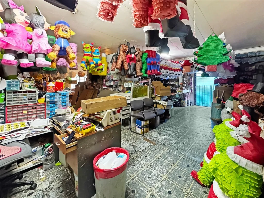 Additional image 49 of 348 W Vernon Avenue, Los Angeles, CA 90037