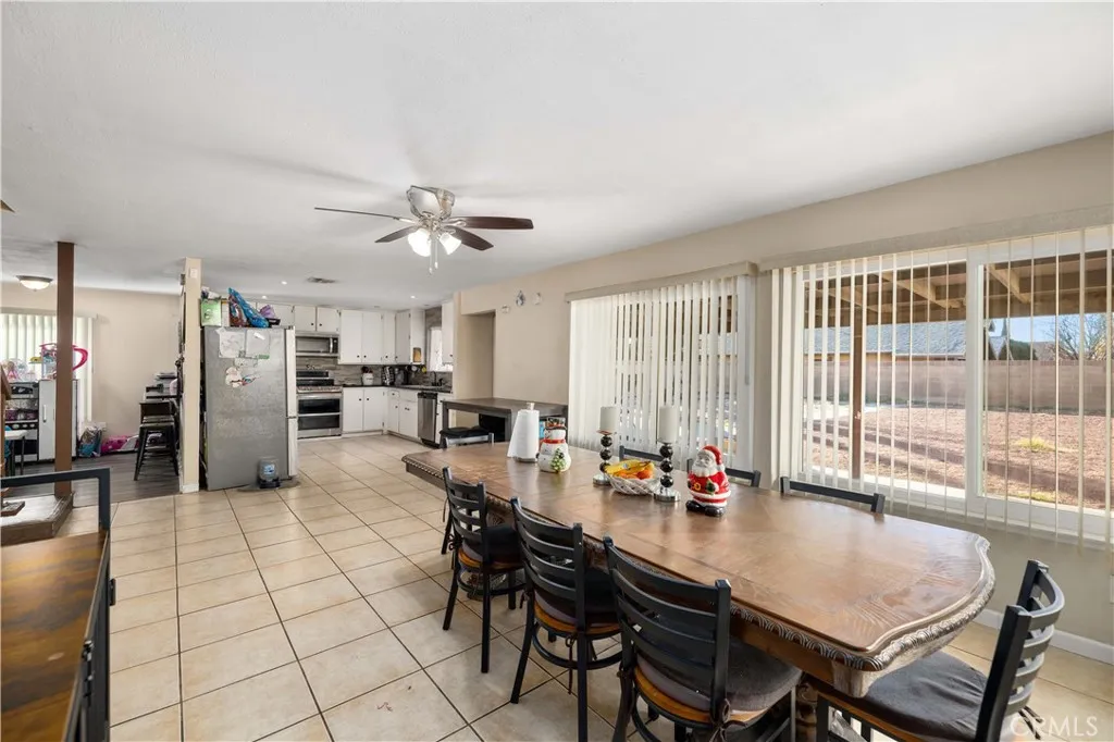 Additional image 40 of 44627 11th St E, Lancaster, CA 93535