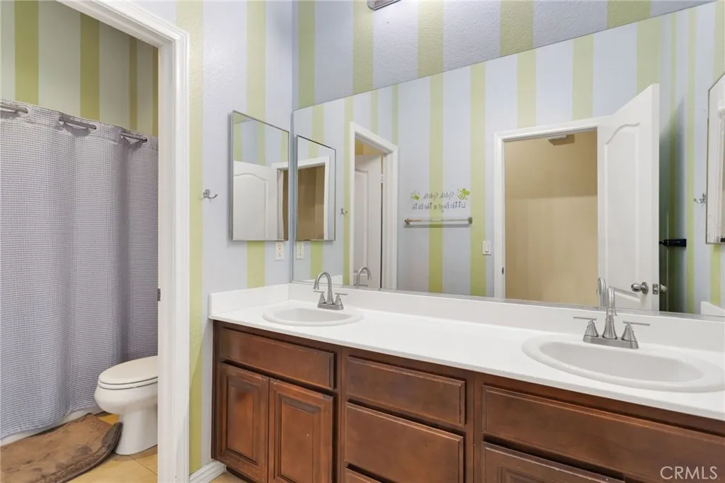 Additional image 46 of 12389 Winesap Rd, Apple Valley, CA 92308