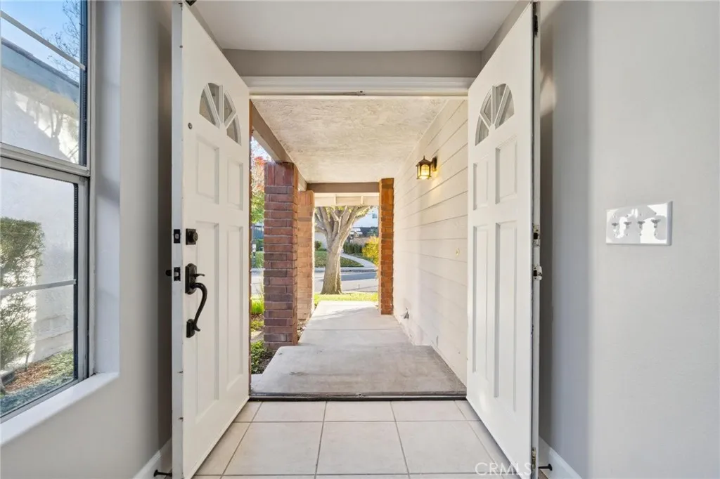 Additional image 51 of 19725 Collins Road, Canyon Country, CA 91351