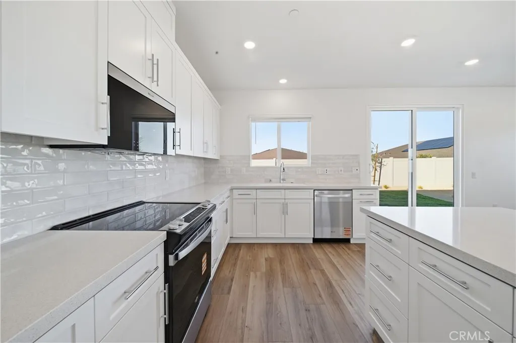 Additional image 51 of 3248 E Avenue J-3, Lancaster, CA 93535