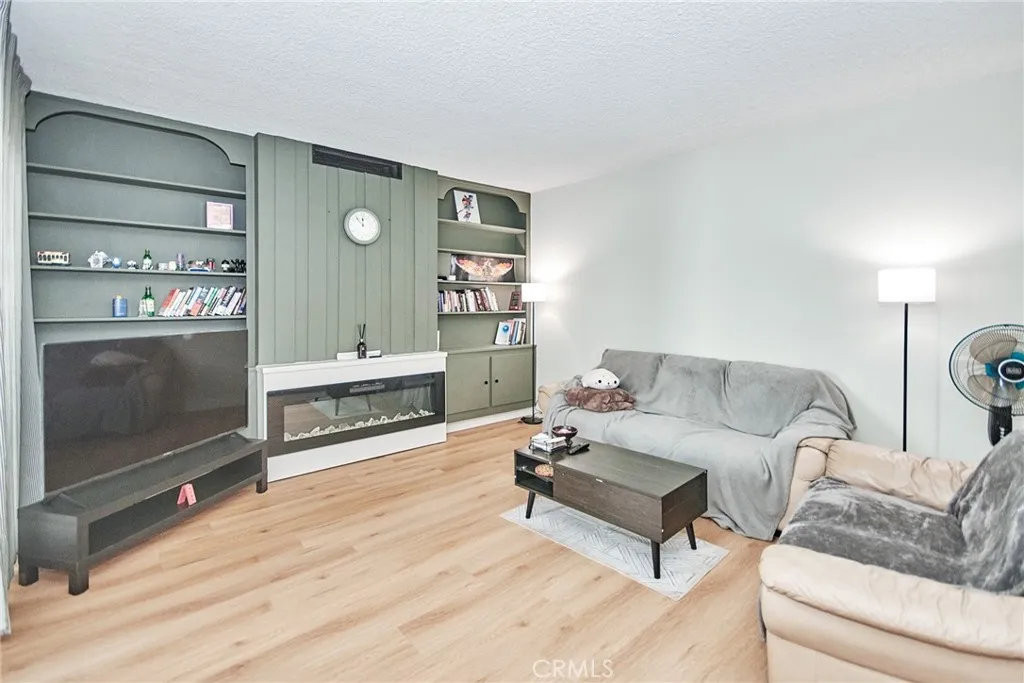 Additional image 4 of 6124 Buckingham Pkwy, Culver City, CA 90230