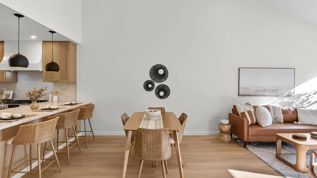 Additional image 33 of 15662 Via Calanova, San Diego, CA 92128