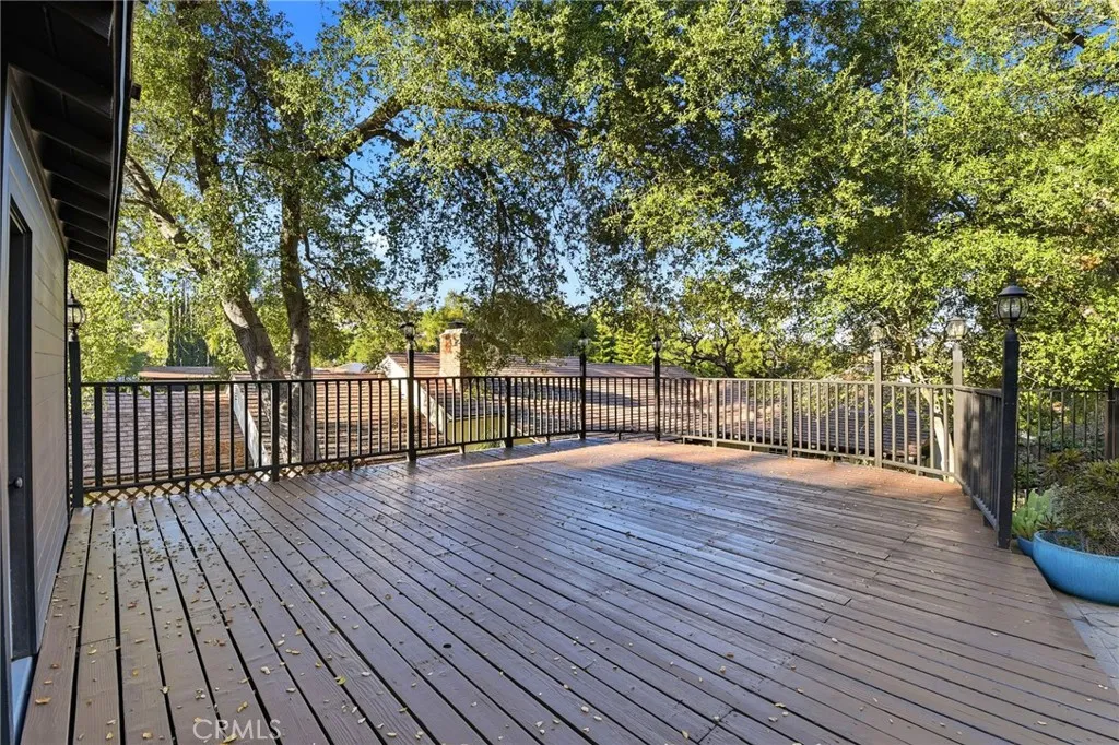 Additional image 60 of 15936 Valley Wood Road, Sherman Oaks, CA 91403