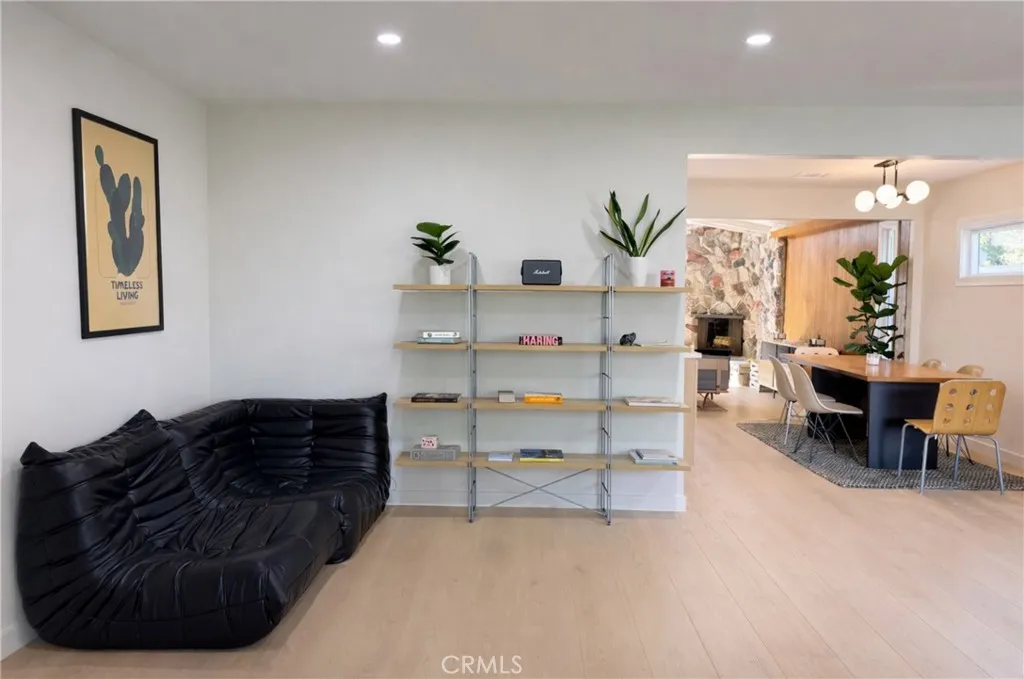 Additional image 9 of 11623 S Dehn Ave, Inglewood, CA 90303