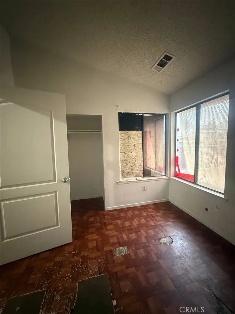 Additional image 38 of 1644 N Tipton Street, Visalia, CA 93292