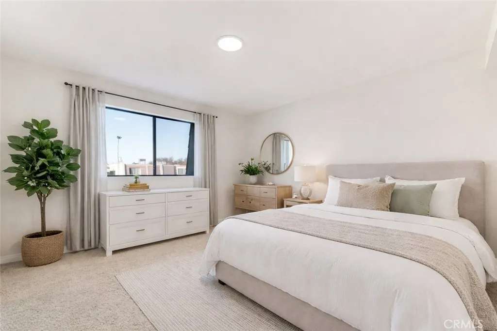 Additional image 27 of 18423 Collins Street Unit A, Tarzana, CA 91356