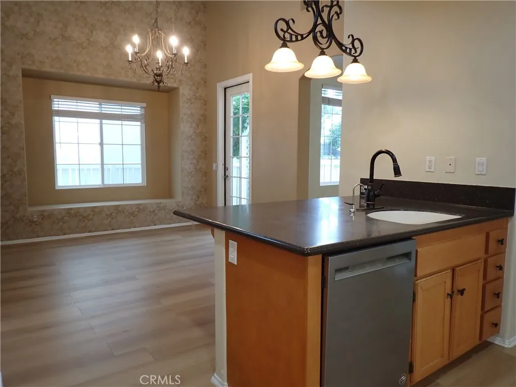 Additional image 29 of 55 Essex Ln, Irvine, CA 92620