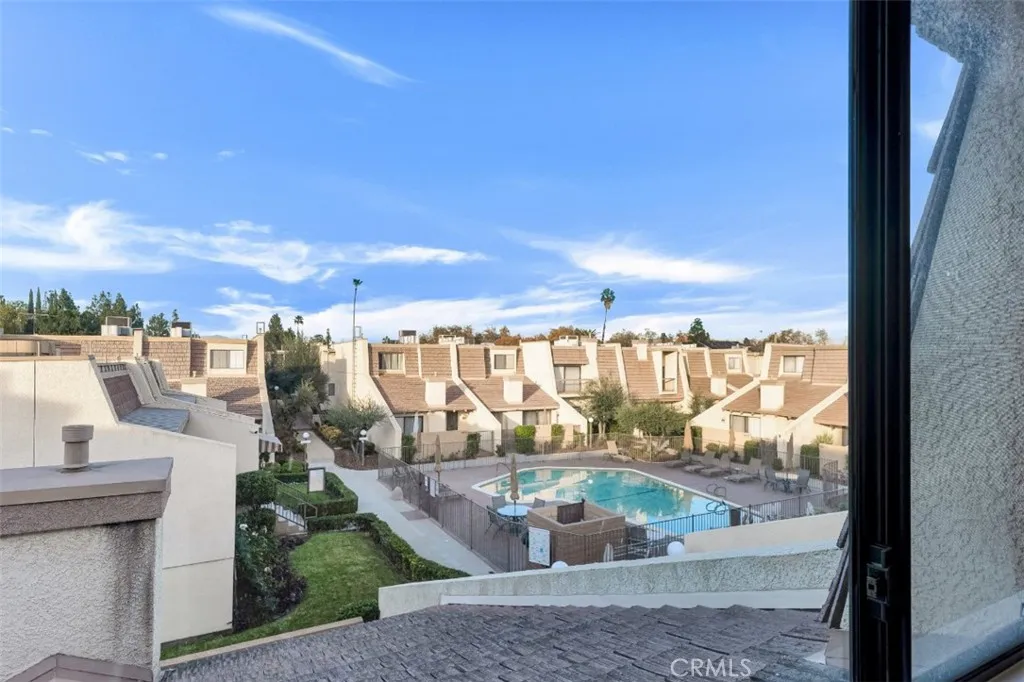 Additional image 29 of 18423 Collins Street Unit A, Tarzana, CA 91356