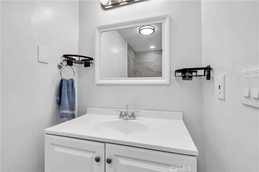 Additional image 28 of 415 N Santa Fe St, Hemet, CA 92543