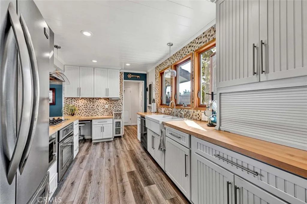 Additional image 14 of 8021 Sterling Dr, Huntington Beach, CA 92646