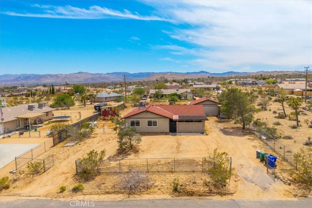 Additional image 39 of 58331 Caliente Street, Yucca Valley, CA 92284