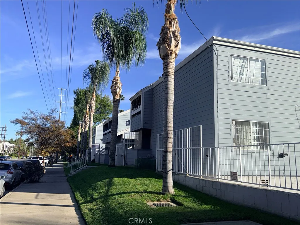 Property image for 20930 Parthenia Street Unit 216, Canoga Park, CA 91304