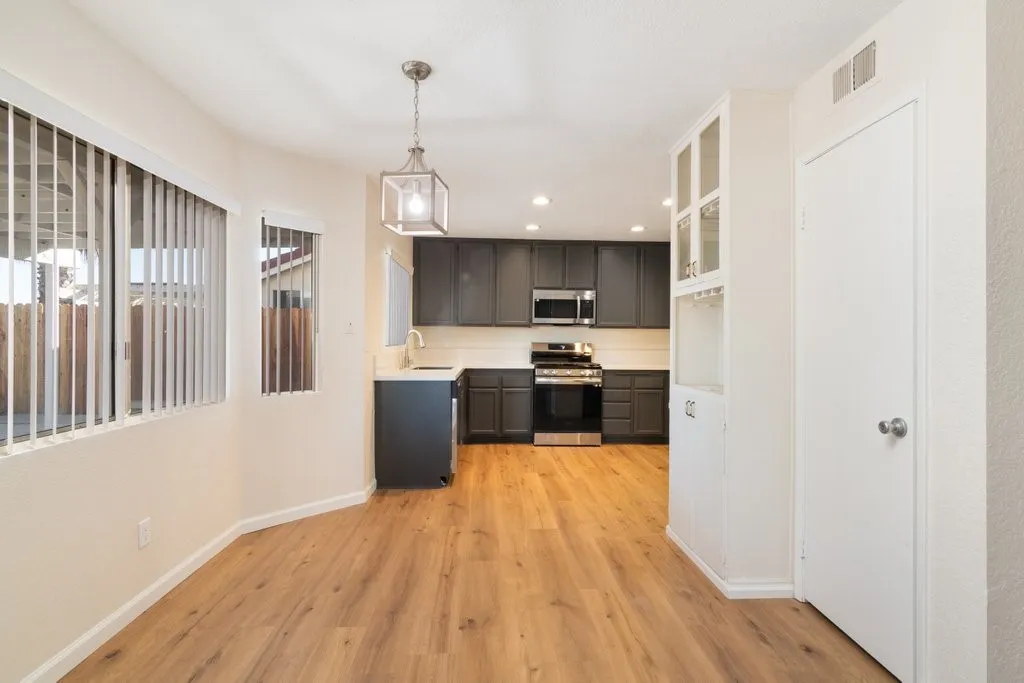 Additional image 12 of 15600 Lake Ridge Rd, Lake Elsinore, CA 92530