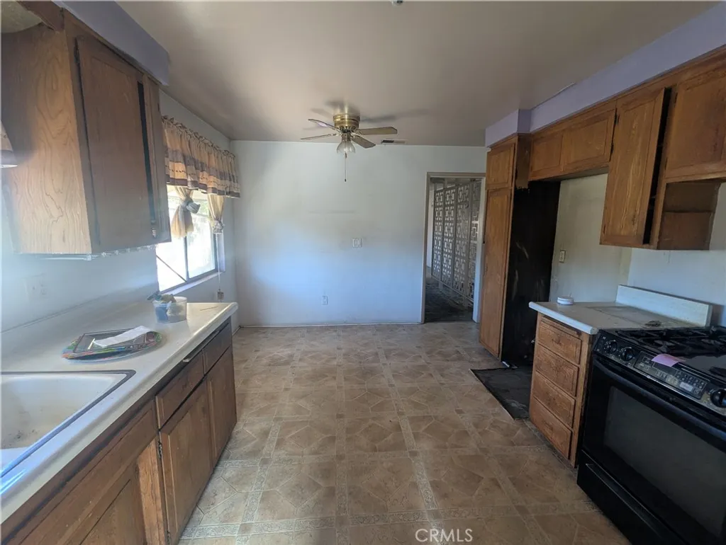 Additional image 7 of 1545 Washington Avenue, Pomona, CA 91767