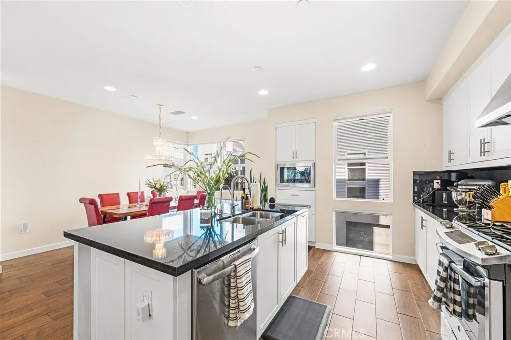 Additional image 43 of 143 Mercer, Costa Mesa, CA 92627