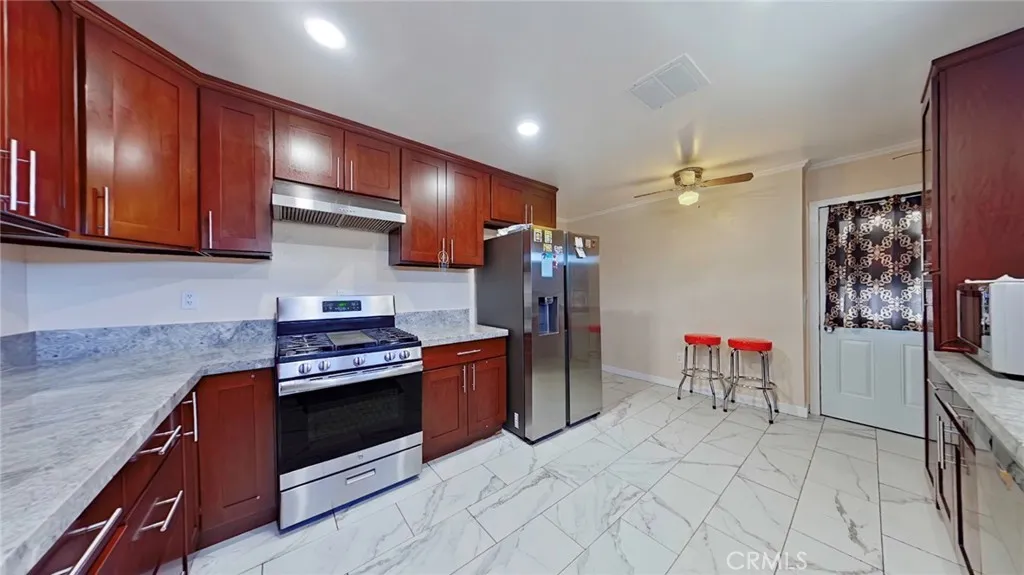 Additional image 16 of 7664 Beckett Street, Tujunga, CA 91042