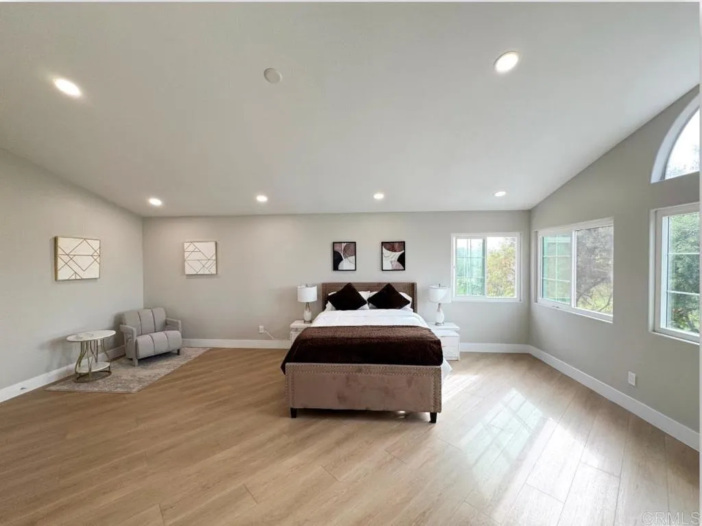 Additional image 5 of 2030 San Remo Drive, Oceanside, CA 92056