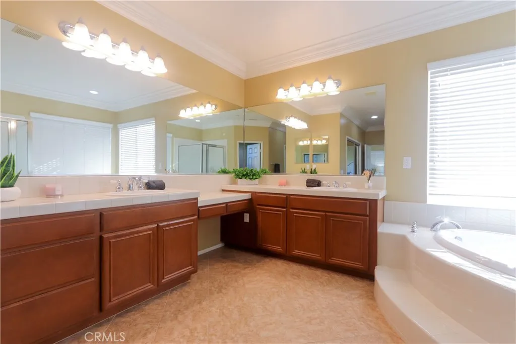 Additional image 87 of 321 Tomko Way, Placentia, CA 92870