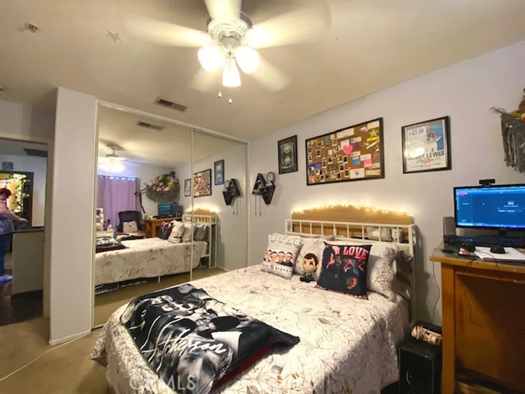 Additional image 6 of 16883 Hazeltine Court, Fontana, CA 92336