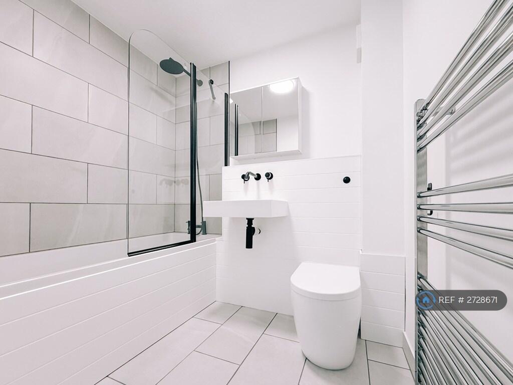 Additional image 3 of Welham Court, North Mymms, Hatfield, AL9