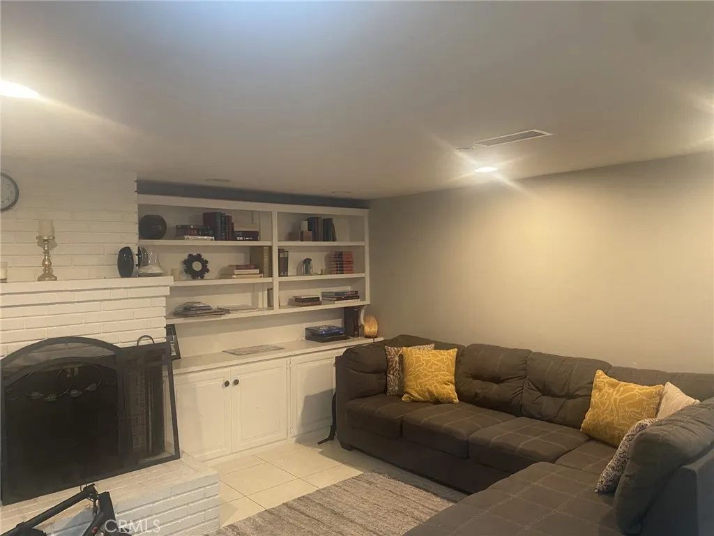 Additional image 6 of 918 N Cleveland Street, Orange, CA 92867