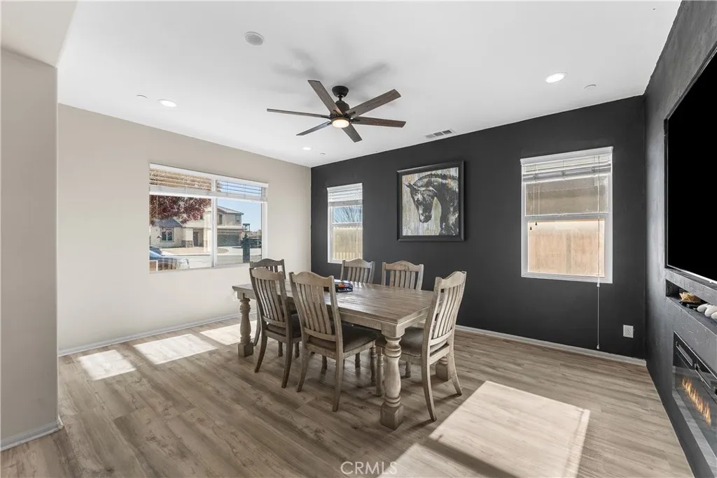 Additional image 10 of 2517 San Madrid Way, Rosamond, CA 93560