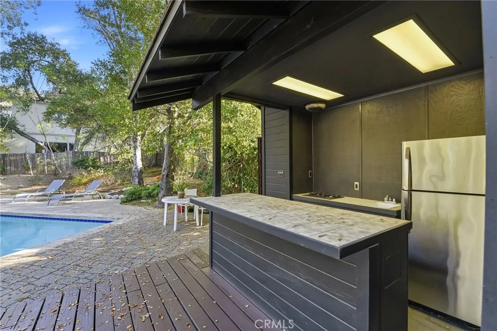 Additional image 28 of 15936 Valley Wood Road, Sherman Oaks, CA 91403