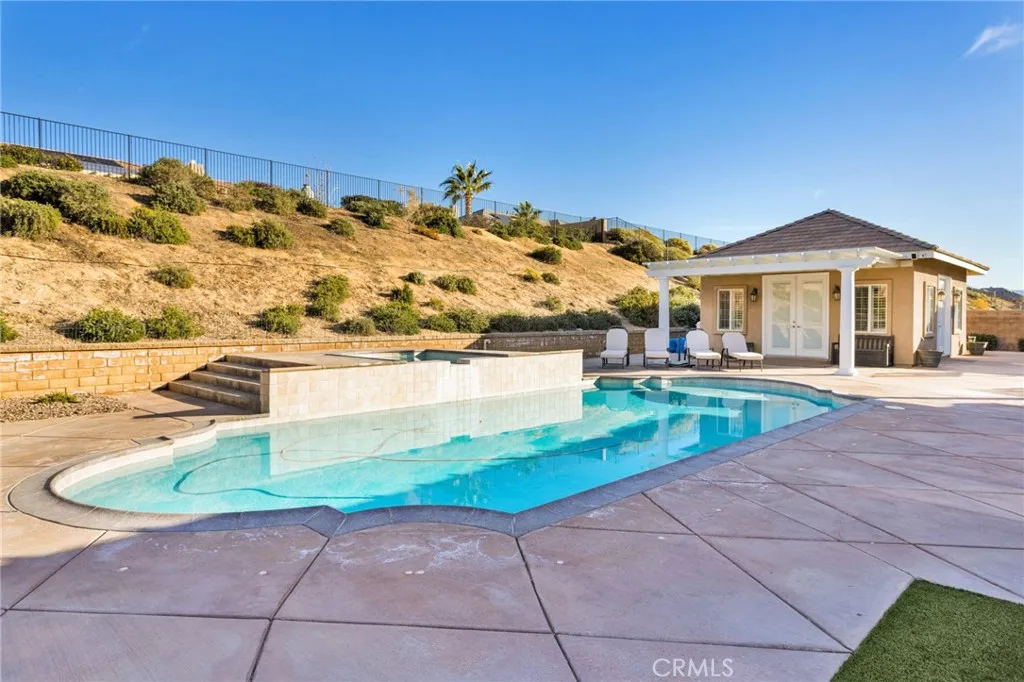 Additional image 58 of 12389 Winesap Rd, Apple Valley, CA 92308