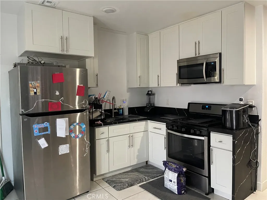 Additional image 33 of 1416 Orange Ave, Long Beach, CA 90813