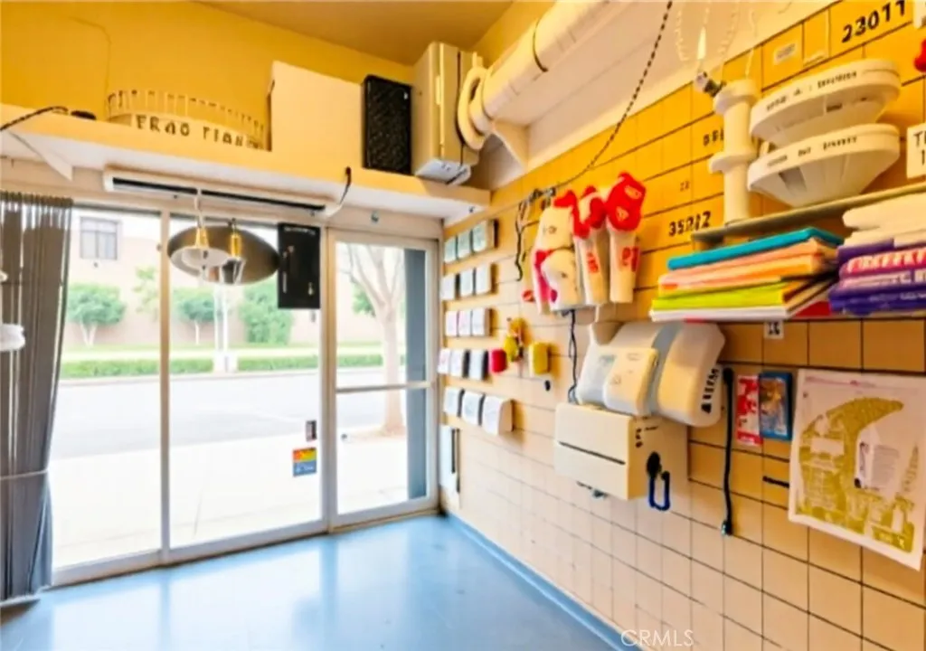 Additional image 77 of 12207 Hawthorne Blvd, Hawthorne, CA 90250