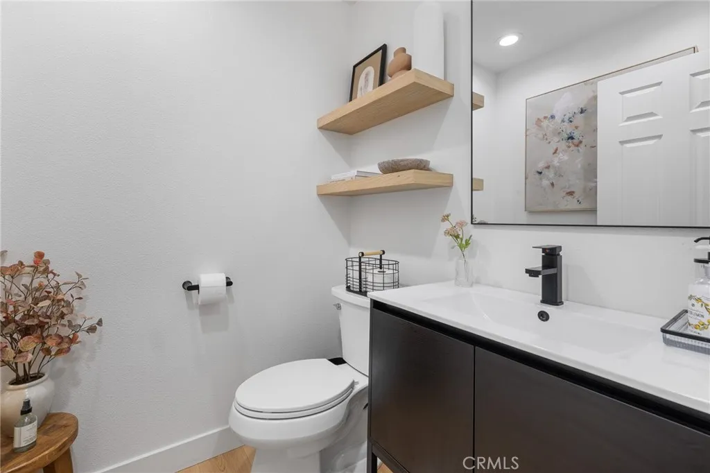 Additional image 73 of 21174 Lone Star Way, Saugus, CA 91390