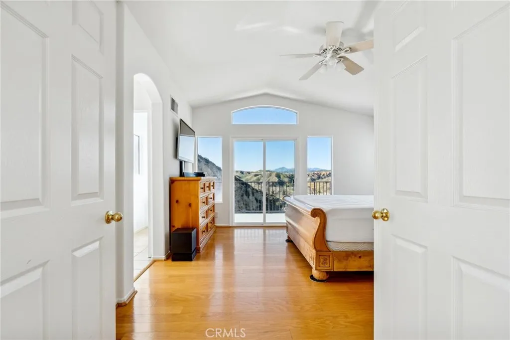 Additional image 61 of 22939 Raintree Lane, Saugus, CA 91390