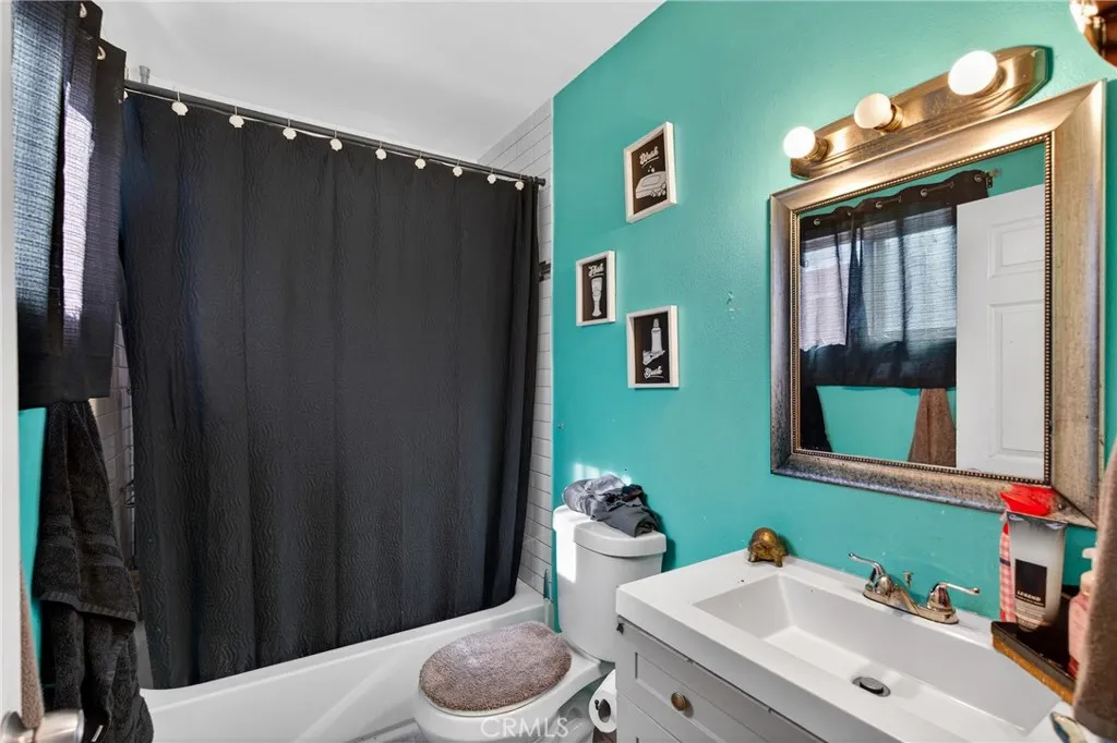 Additional image 31 of 14822 S Butler Ave, Compton, CA 90221