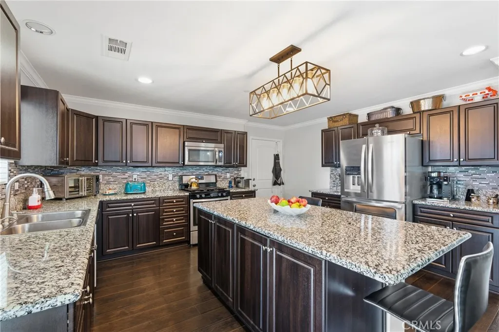 Additional image 64 of 26537 Azalea St, Moreno Valley, CA 92555