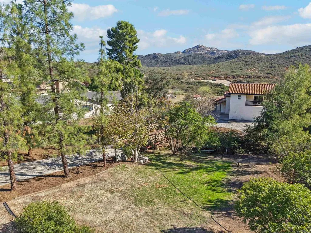 Additional image 45 of 24485 Del Amo Road, Ramona, CA 92065