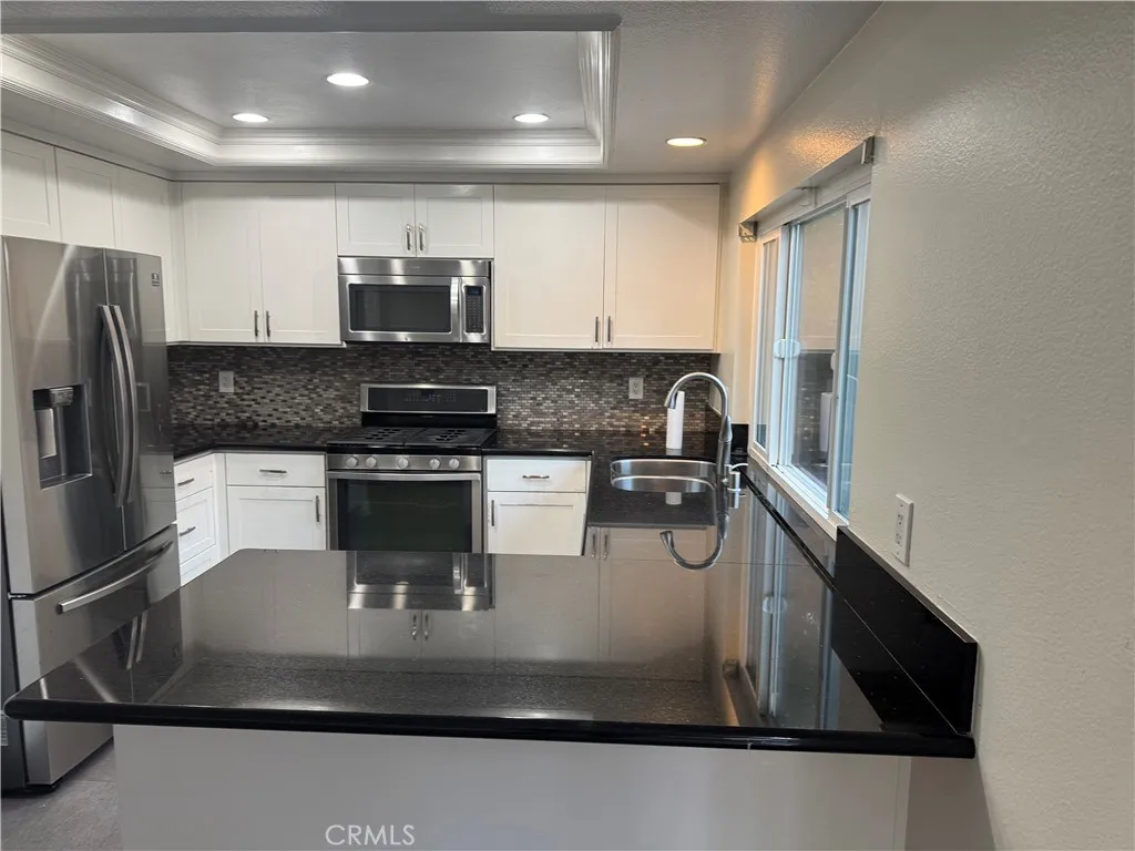 Additional image 38 of 18 Woodsorrel, Irvine, CA 92604