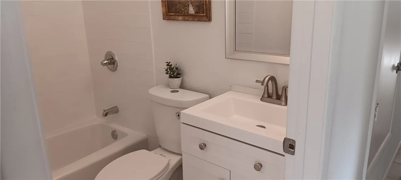 Additional image 40 of 4208 Linda Vista Dr, Fallbrook, CA 92028