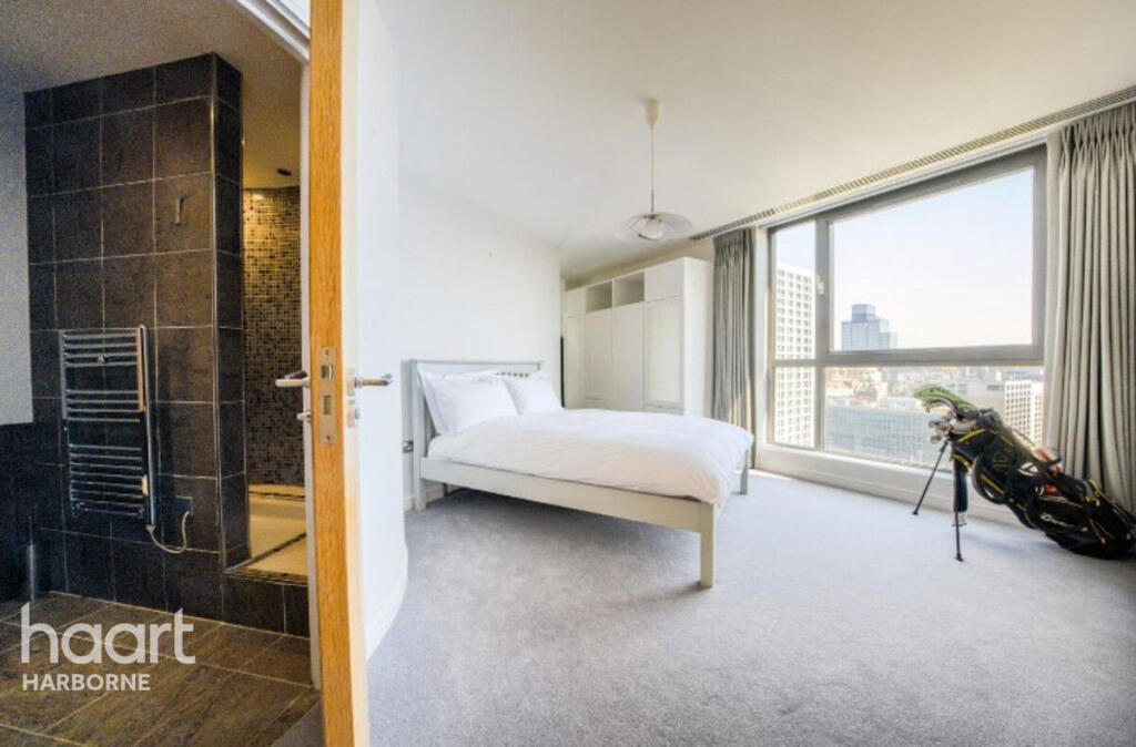 Additional image 19 of Breathtaking City Centre Penthouse