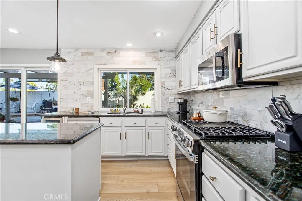 Additional image 11 of 29110 Wayfarer Lane, Lake Elsinore, CA 92530