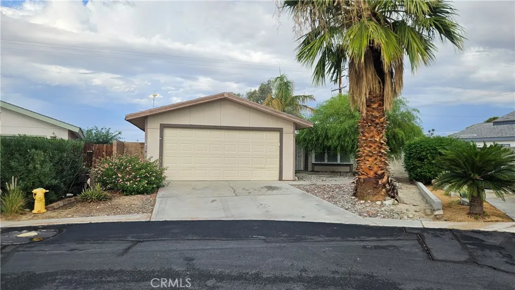 Additional image 32 of 69525 Dillon Rd, Desert Hot Springs, CA 92241