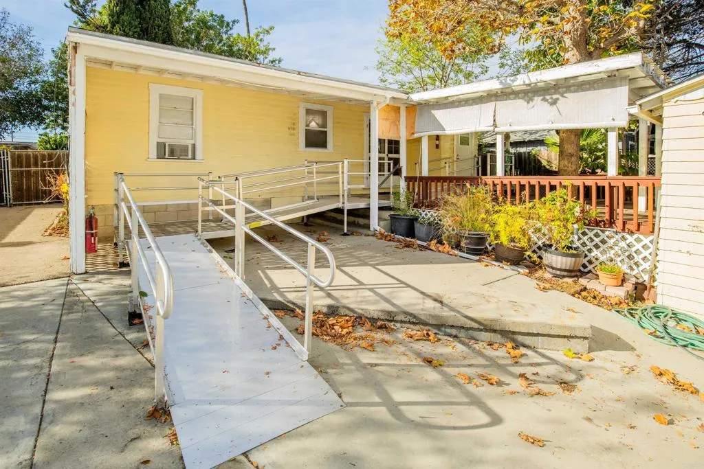 Additional image 35 of 3885 King Street, La Mesa, CA 91941