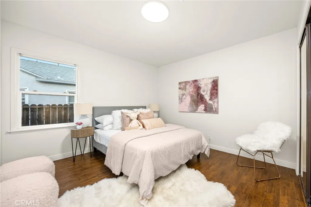 Additional image 22 of 5052 Newcastle, Encino, CA 91316