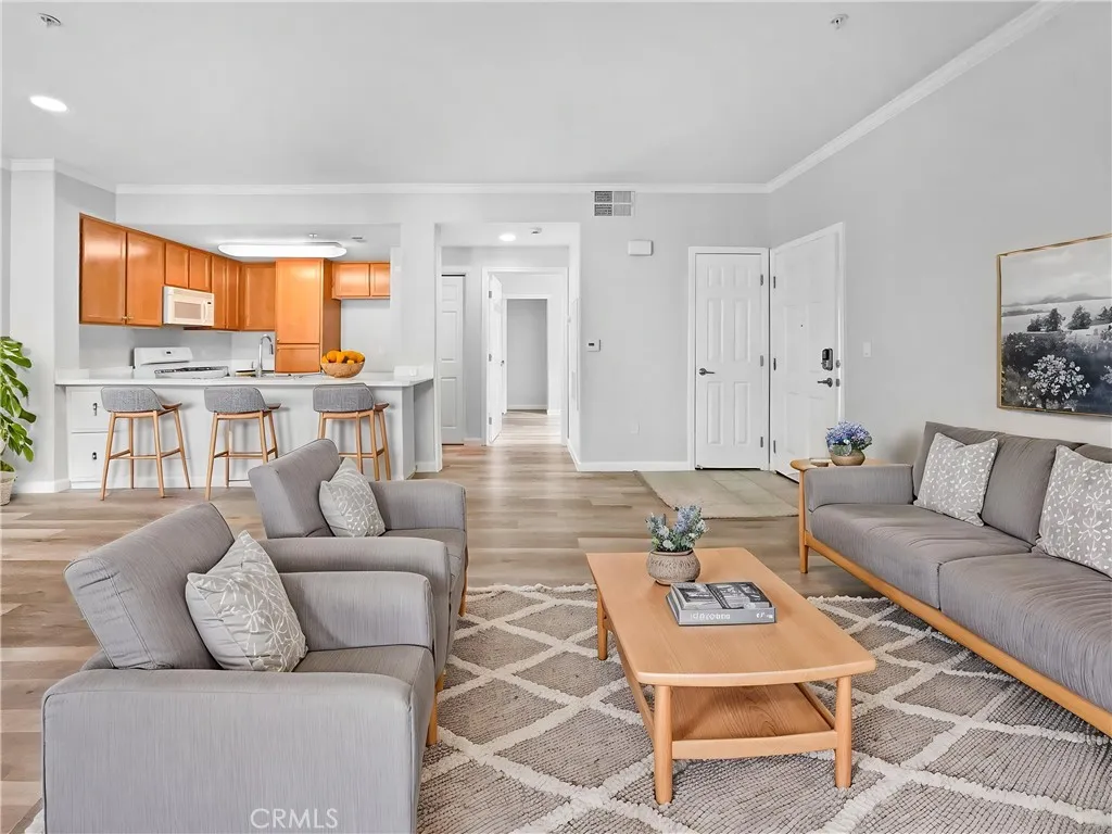 Additional image 5 of 5201 Laguna Oaks Dr, Elk Grove, CA 95758